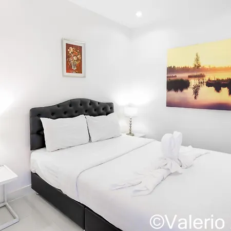 Kb Apartments Karon Beach By Phr 外观 照片