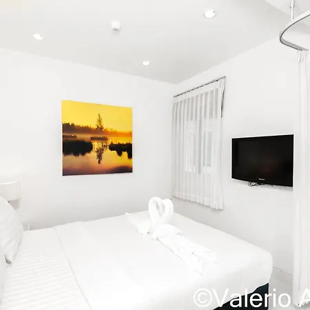 Kb Apartments Karon Beach By Phr 外观 照片