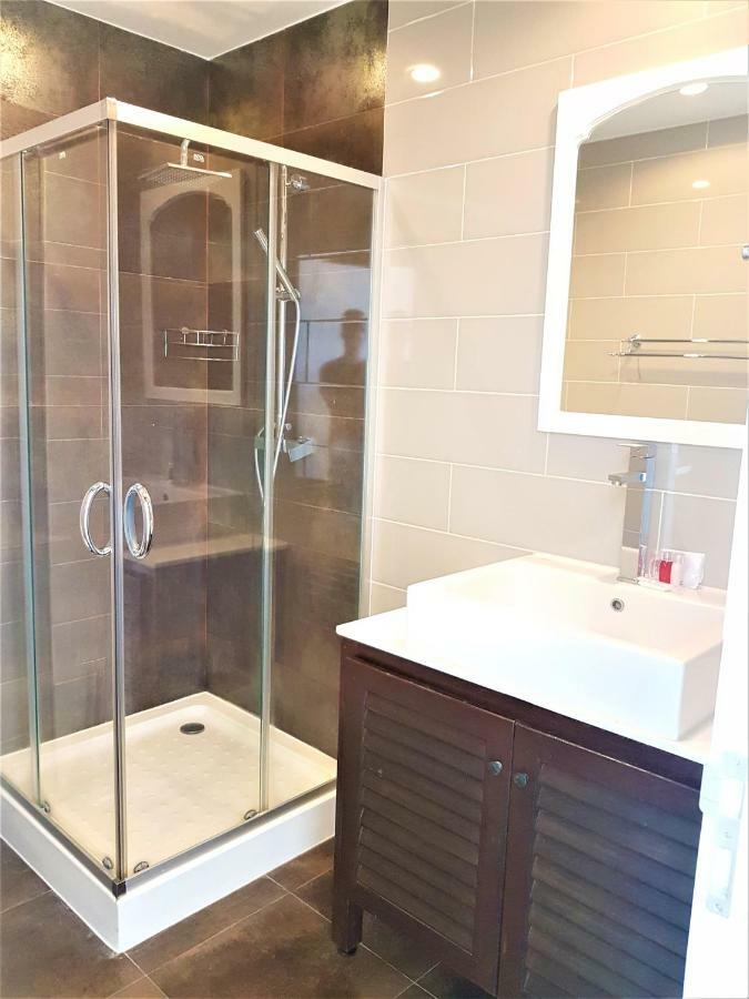 Kb By Phr Apartment *